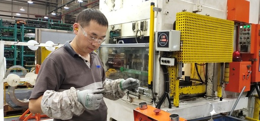 南昌经开区对高新技术企业减费降税促进企业出口创汇